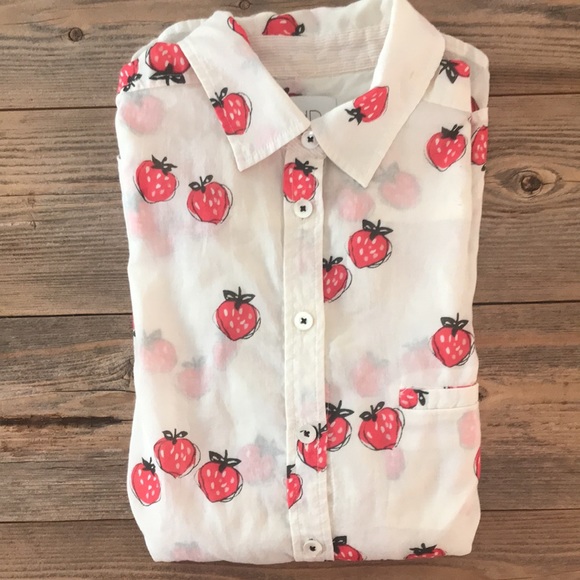 HD in Paris Tops - HD in Paris for Anthropologie Strawberry 🍓 button down blouse, Size 00